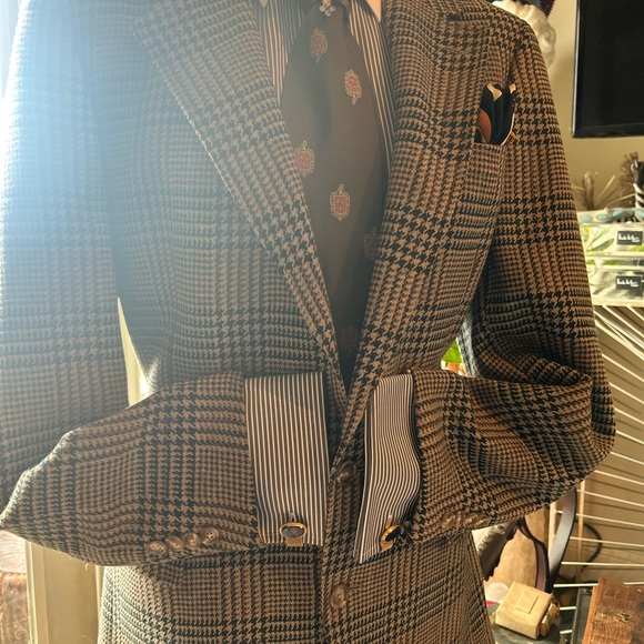 Frost Bro's Men's Classic Checkered Blazer